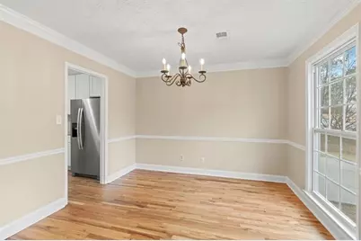 2051 Bishop Creek Drive, Marietta, GA 30062 - Photo 9