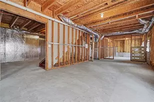 2552 Wolf Den Ln, Atlanta, GA 30349 - Photo 27