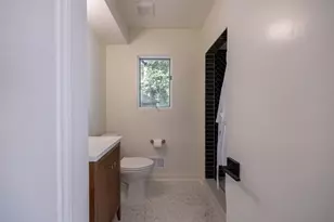 922 Barton Woods Rd NE, Atlanta, GA 30307 - Photo 39