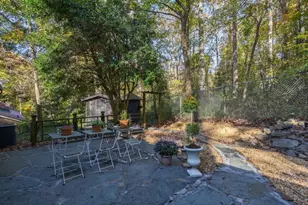 922 Barton Woods Rd NE, Atlanta, GA 30307 - Photo 57