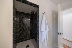 922 Barton Woods Rd NE, Atlanta, GA 30307 - Photo 41