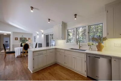 922 Barton Woods Road NE, Atlanta, GA 30307 - Photo 15