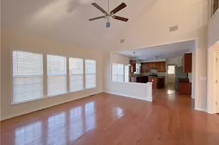 810 Courageous Ct, Lawrenceville, GA 30043 - Photo 11