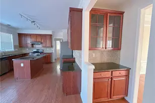 810 Courageous Ct, Lawrenceville, GA 30043 - Photo 7