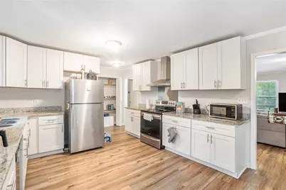 2721 Westminister Lane NW, Conyers, GA 30012 - Photo 9