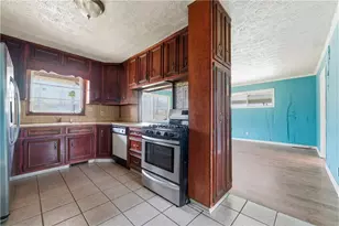 948 Powder Springs St, Marietta, GA 30064 - Photo 15