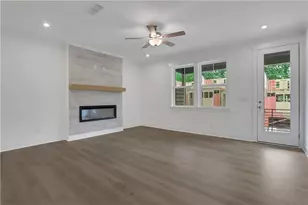 112 Bridgecrest Rd, Roswell, GA 30075 - Photo 11