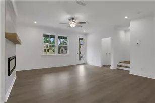 112 Bridgecrest Rd, Roswell, GA 30075 - Photo 9