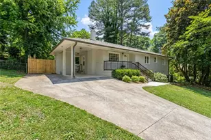 555 Virginia Pl SE, Marietta, GA 30067 - Photo 3