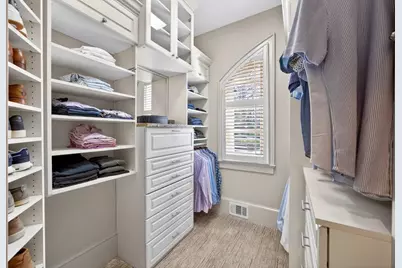 11 Leighton Court, Sandy Springs, GA 30327 - Photo 29