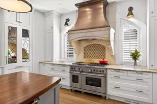 11 Leighton Ct, Sandy Springs, GA 30327 - Photo 19