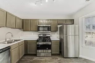 5910 Hampton Ct, Atlanta, GA 30349 - Photo 7