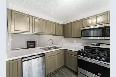 5910 Hampton Court, Atlanta, GA 30349 - Photo 9