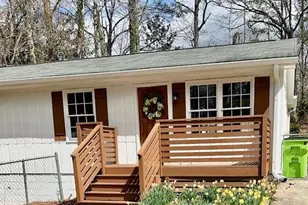 6355 Sweetbriar Dr, Mableton, GA 30126 - Photo 3