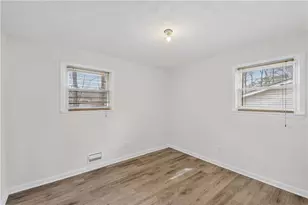 8845 Ashwood Dr, Riverdale, GA 30274 - Photo 11