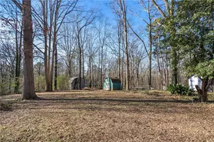 5473 Gibson Dr, Acworth, GA 30102 - Photo 25