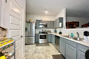 2513 Piering Dr, Lithonia, GA 30038 - Photo 9