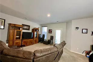 2513 Piering Dr, Lithonia, GA 30038 - Photo 15