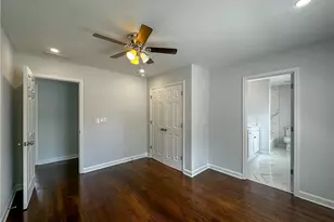 2660 Coachmans Cir, Alpharetta, GA 30022 - Photo 17