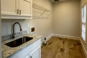 2660 Coachmans Cir, Alpharetta, GA 30022 - Photo 37