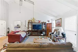 208 King Cotton Rd, Brunswick, GA 31525 - Photo 5