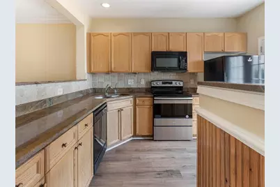 1929 Hoods Fort Circle NW #28, Kennesaw, GA 30144 - Photo 5