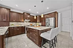 6415 Stapleford Ln, Johns Creek, GA 30097 - Photo 17