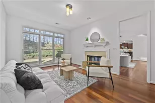 6415 Stapleford Ln, Johns Creek, GA 30097 - Photo 9