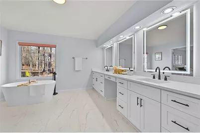 6415 Stapleford Lane, Johns Creek, GA 30097 - Photo 37