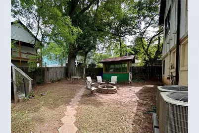 1079 Tumlin Street NW, Atlanta, GA 30318 - Photo 17
