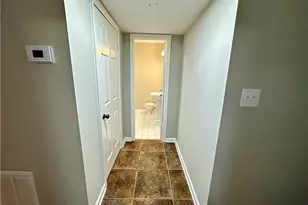 5050 Meadow Ln, Marietta, GA 30068 - Photo 23