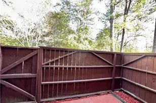 5050 Meadow Ln, Marietta, GA 30068 - Photo 41