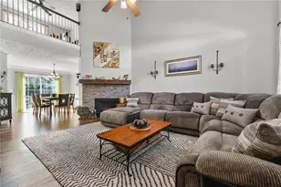 202 Weatherstone Crossing, Woodstock, GA 30188 - Photo 5