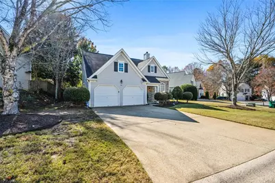 202 Weatherstone Crossing, Woodstock, GA 30188 - Photo 3