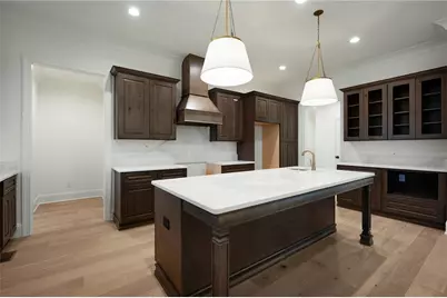 301 Windy Hill Drive, Calhoun, GA 30701 - Photo 9