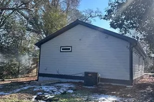 161 Cotton St, Commerce, GA 30529 - Photo 17