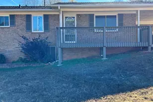 4642 Elmhurst Dr, Douglasville, GA 30135 - Photo 3