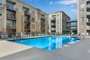 743 Taylor Ct, Atlanta, GA 30324 - Photo 3