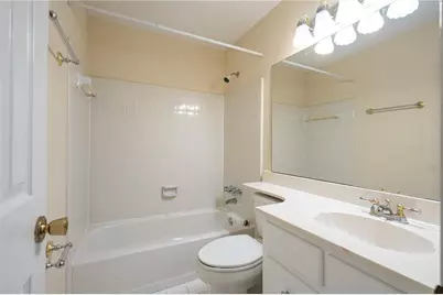 1210 Weatherstone Drive NE, Atlanta, GA 30324 - Photo 17