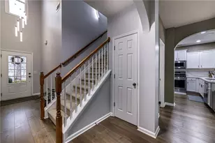 2910 Cross Creek Dr, Cumming, GA 30040 - Photo 9