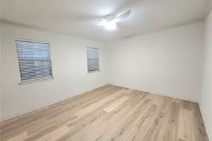 301 Barrington Hills Dr, Atlanta, GA 30350 - Photo 23