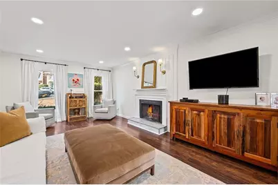 4 Queen Victoria Place NE, Atlanta, GA 30342 - Photo 5