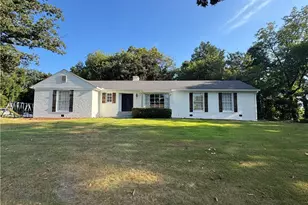 66 Ridgewood Dr, Rockmart, GA 30153 - Photo 1