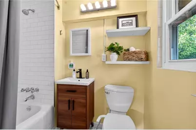 275 Lakemoore Drive NE #D, Atlanta, GA 30342 - Photo 17