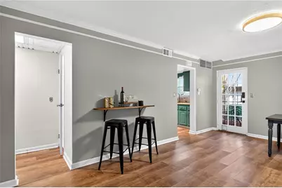 275 Lakemoore Drive NE #D, Atlanta, GA 30342 - Photo 9