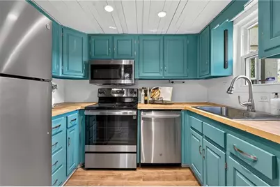 275 Lakemoore Drive NE #D, Atlanta, GA 30342 - Photo 5