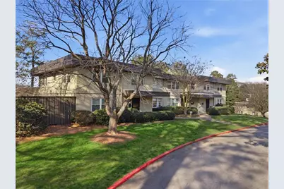 275 Lakemoore Drive NE #D, Atlanta, GA 30342 - Photo 25