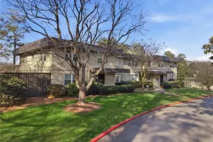 275 Lakemoore Dr NE, Atlanta, GA 30342 - Photo 25