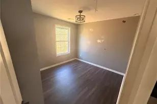 2029 Detroit Ave NW, Atlanta, GA 30314 - Photo 9