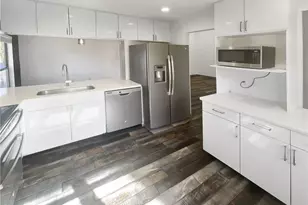 2011 Variations Dr NE, Atlanta, GA 30329 - Photo 9